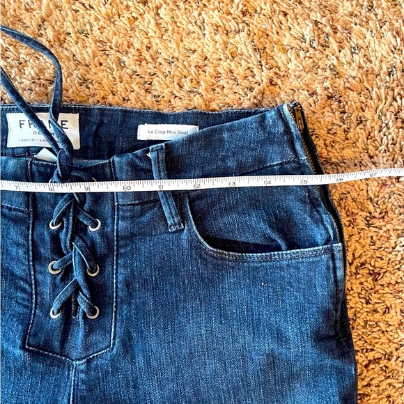 ❗️SALE❗️Frame mock lace up crop jean - Picture 5 of 6